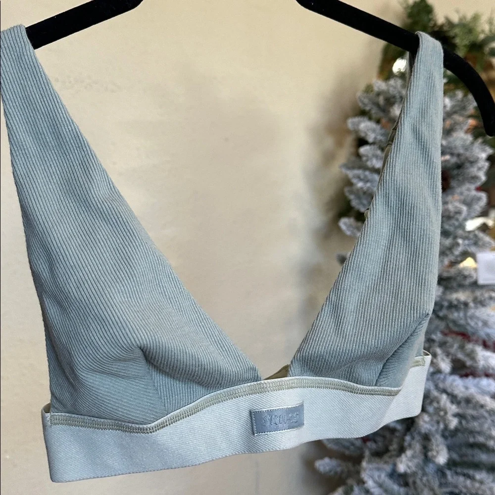 Skims Cotton Rib Plunge Bralette in Mineral Green NWOT‎ - Picture 2 of 5
